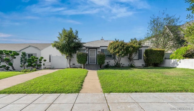 326-28 H Ave, Coronado