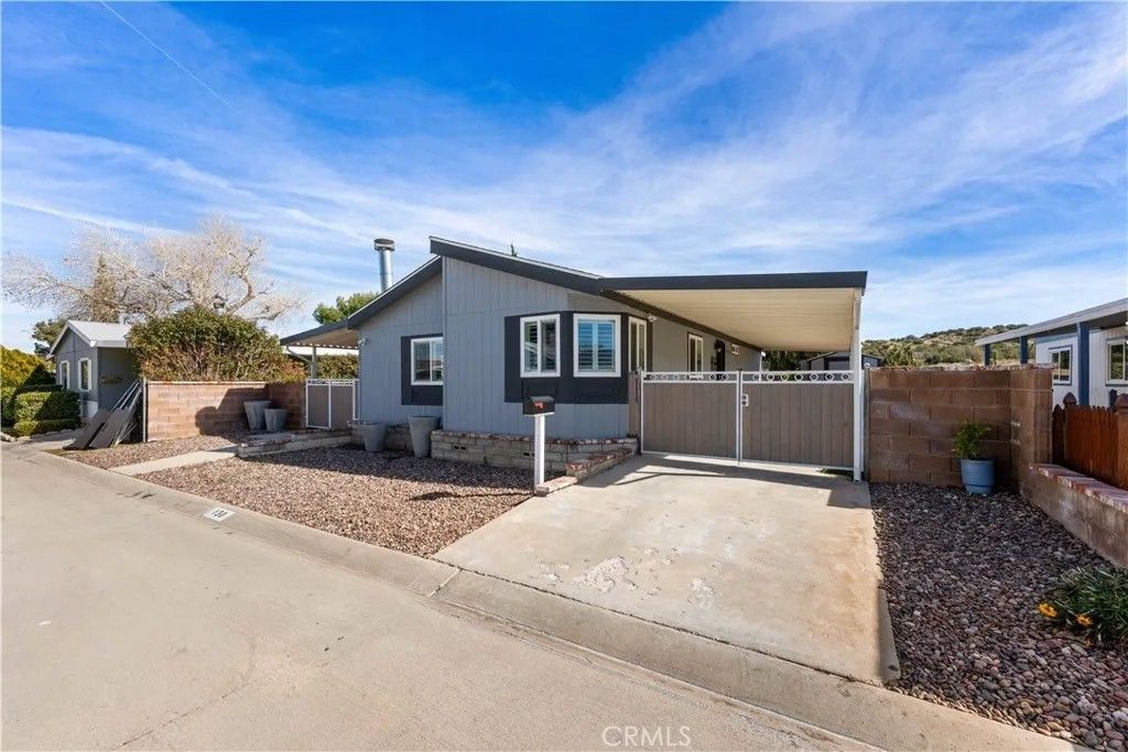 Photo of 1030 E Avenue SPC 130, Palmdale, CA 93550 (MLS # SR26040679)