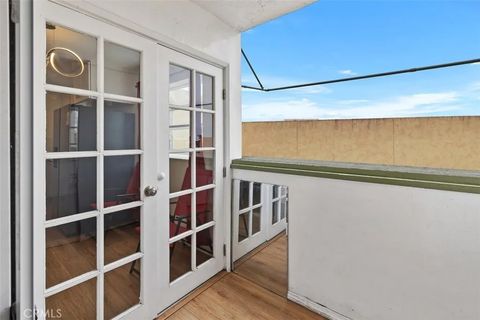 Tiny photo for 3142 Midway Drive #312, San Diego, CA 92110 (MLS # IV25138202)