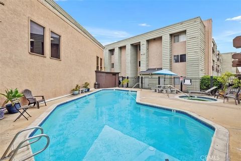 Tiny photo for 3142 Midway Drive #312, San Diego, CA 92110 (MLS # IV25138202)