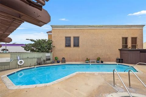 Tiny photo for 3142 Midway Drive #312, San Diego, CA 92110 (MLS # IV25138202)