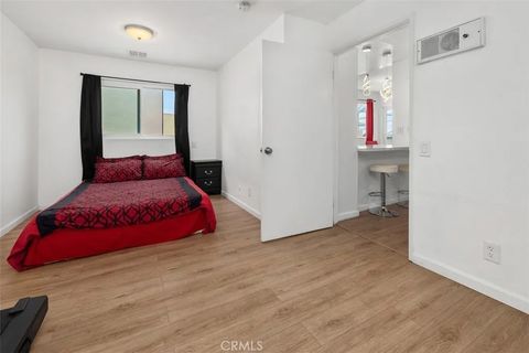 Tiny photo for 3142 Midway Drive #312, San Diego, CA 92110 (MLS # IV25138202)