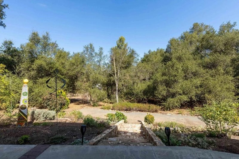 13872 Misty Oak Road