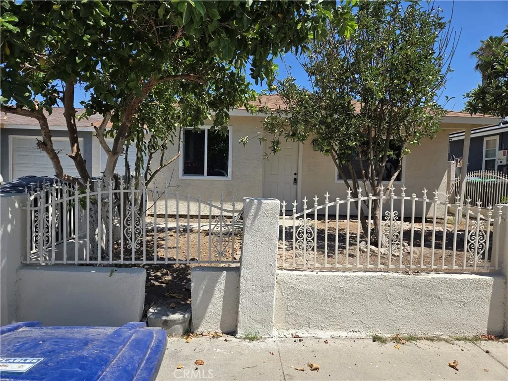 367 E Evans Street