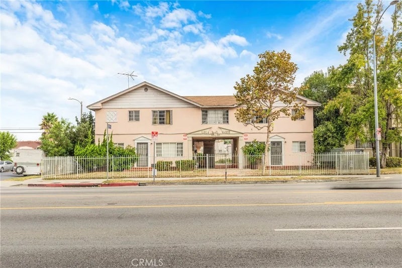 1861 W Martin Luther King Jr Boulevard