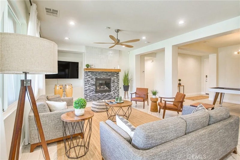 42681 Dell Lago Court