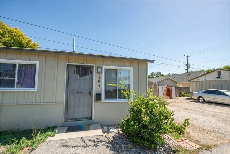 17615 Kingsbury