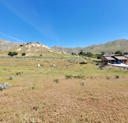 3000 Valencia Hill Dr.