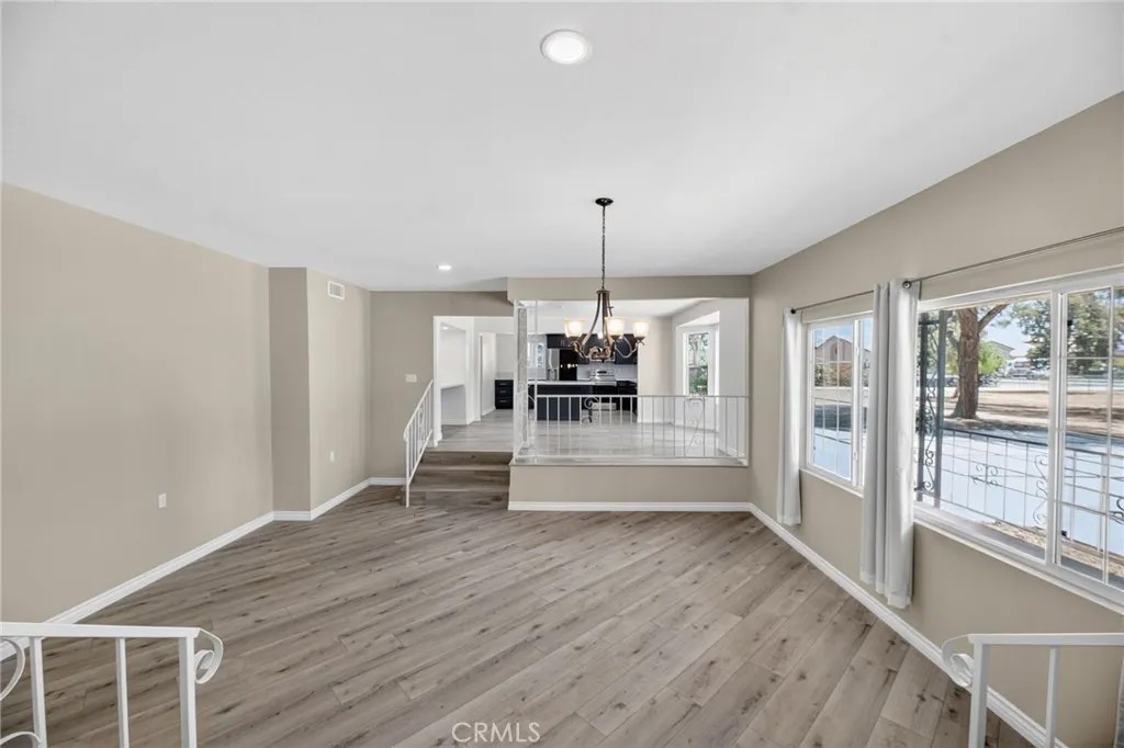 1175 Dunlap Dr