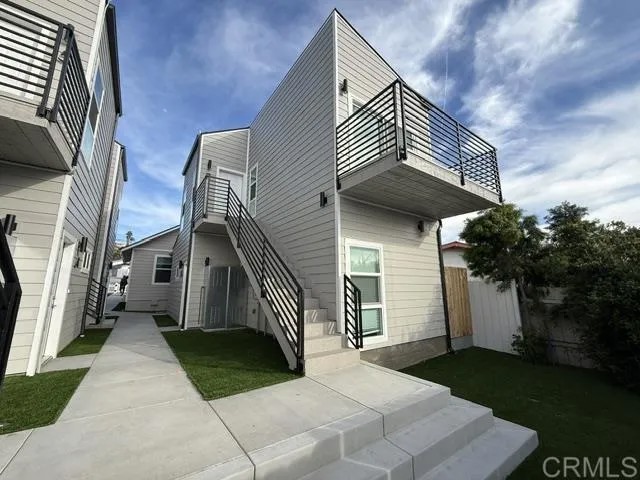 1202 Gertrude Street