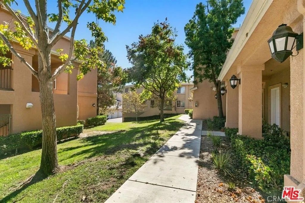 Photo of 1050 Harbor Heights #I, Harbor City, CA 90710 (MLS # PV25269734)