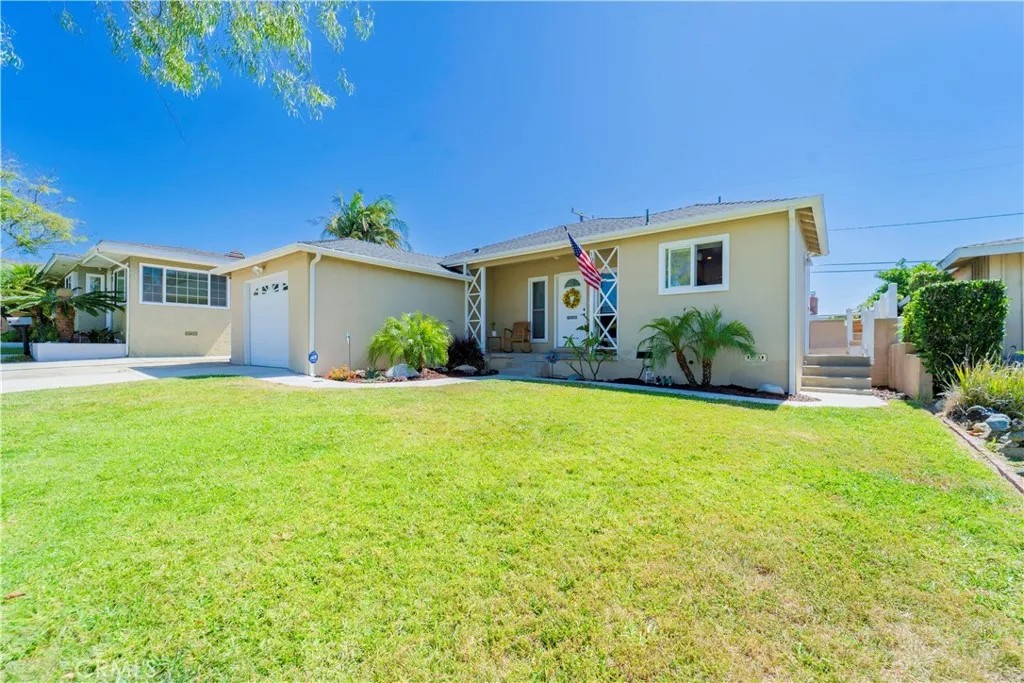 1028 Cerise Avenue