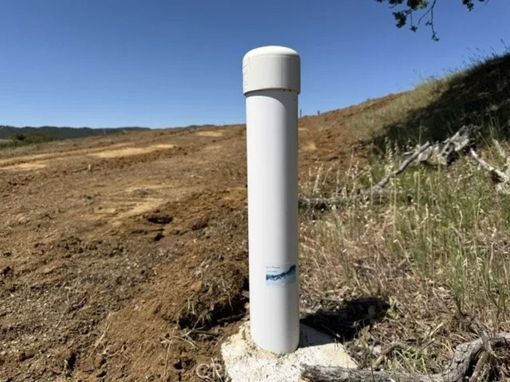 Photo of 2053 Martin St, Lakeport, CA 95453 (MLS # LC26092931)