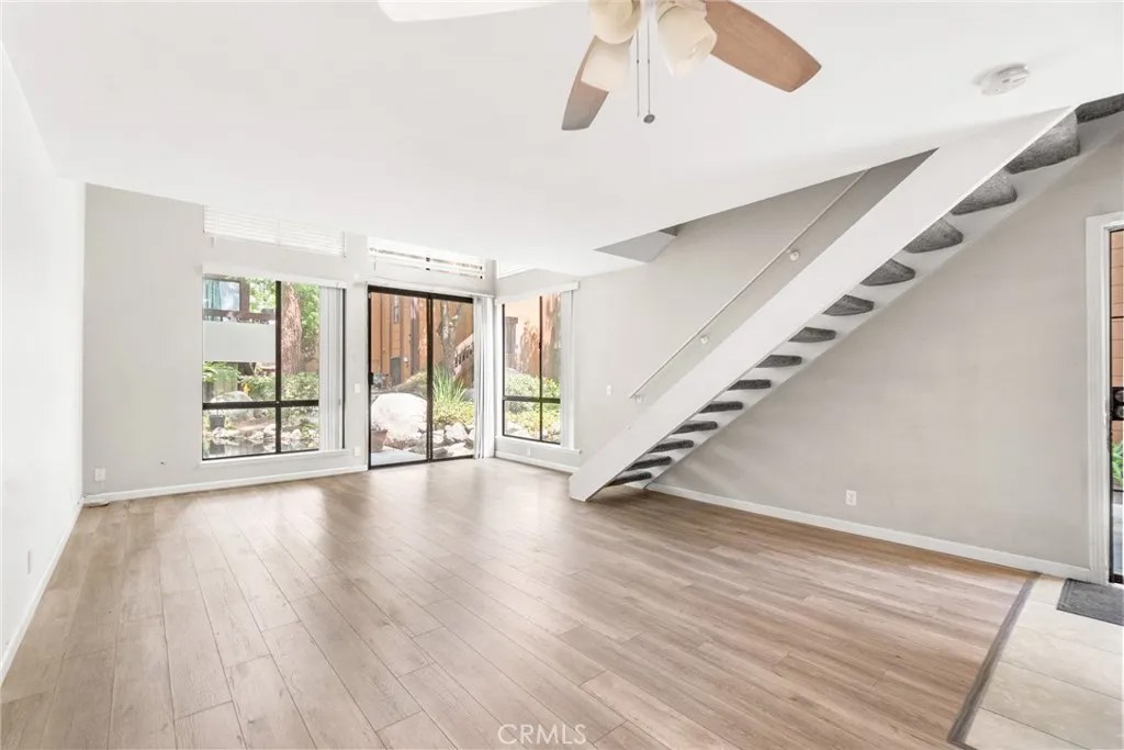 14101 Bayside