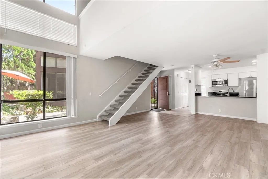 14101 Bayside