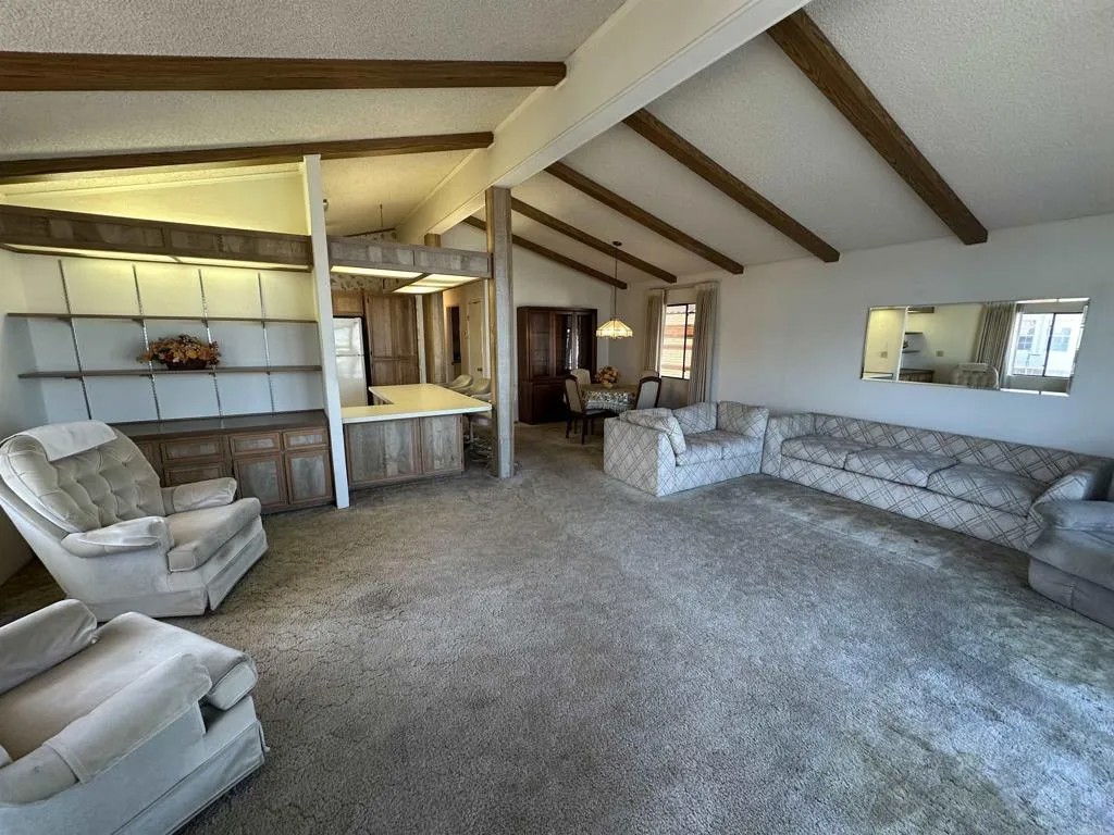 8301 Mission Gorge 154