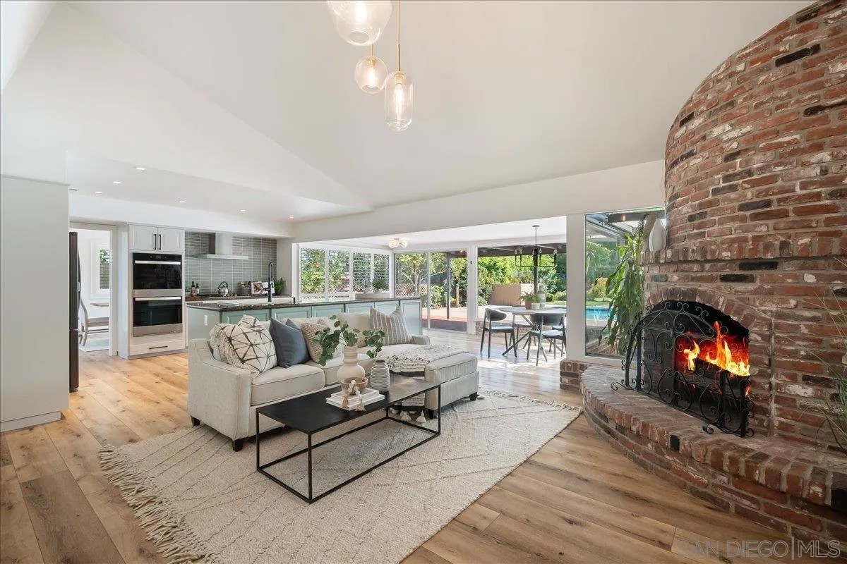 6641 Murray Park Drive