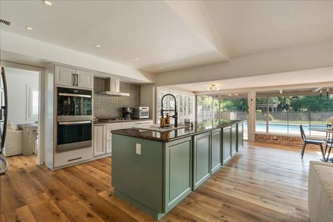 Tiny photo for 6641 Murray Park Drive, San Diego, CA 92120 (MLS # 260006120)