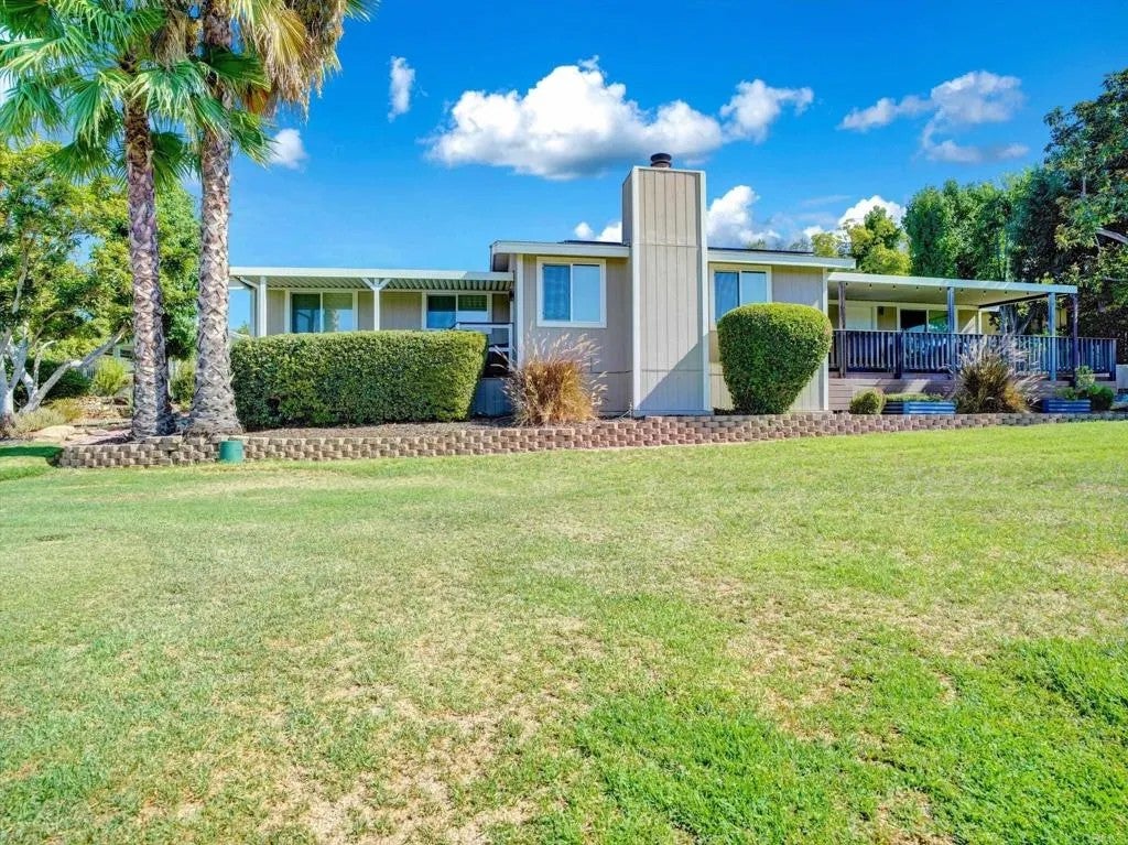 Photo of 18218 Paradise Mountain #102, Valley Center, CA 92082 (MLS # NDP2608184)
