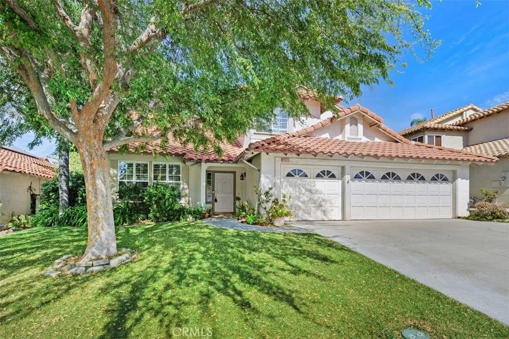 Photo of 32038 Corte Eldorado, Temecula, CA 92592 (MLS # SW26046686)