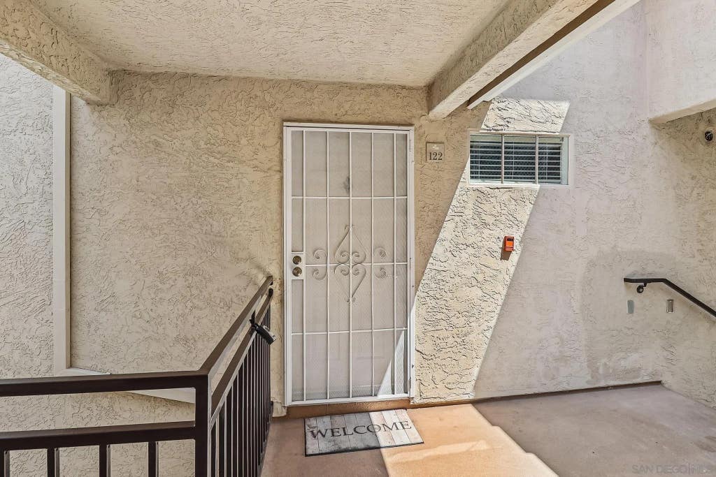 Photo of 5648 Amaya DR #122, La Mesa, CA 91942 (MLS # 260019887)