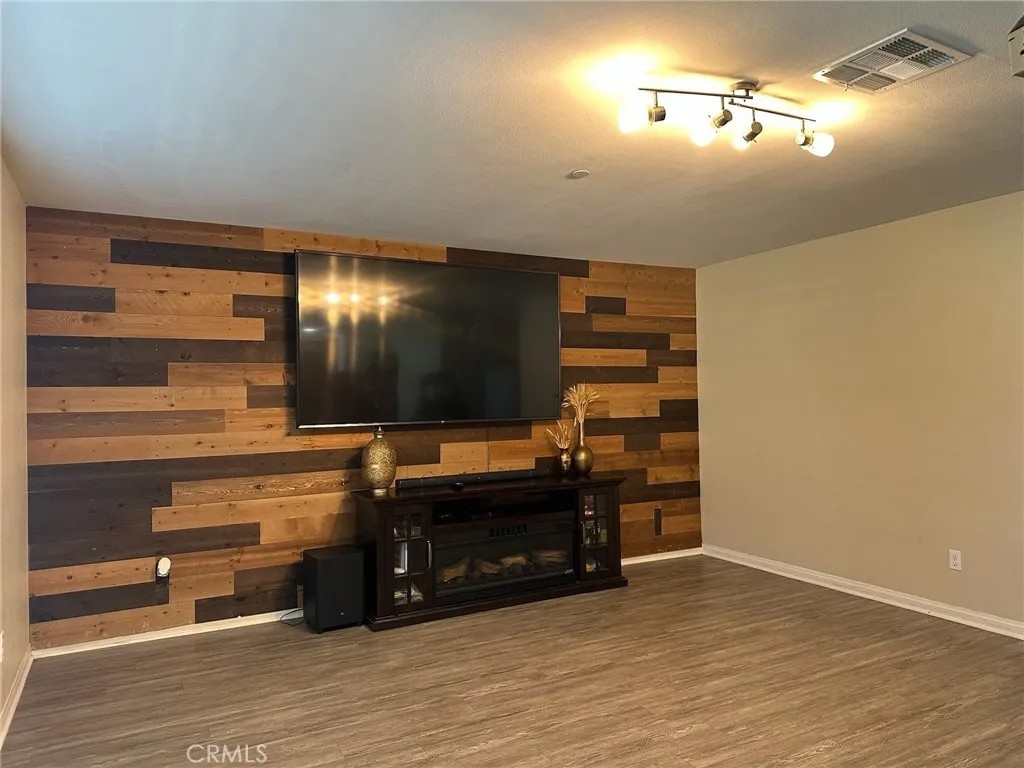 653 Suukat Court