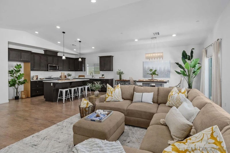 34751 Ribbon Grass Way