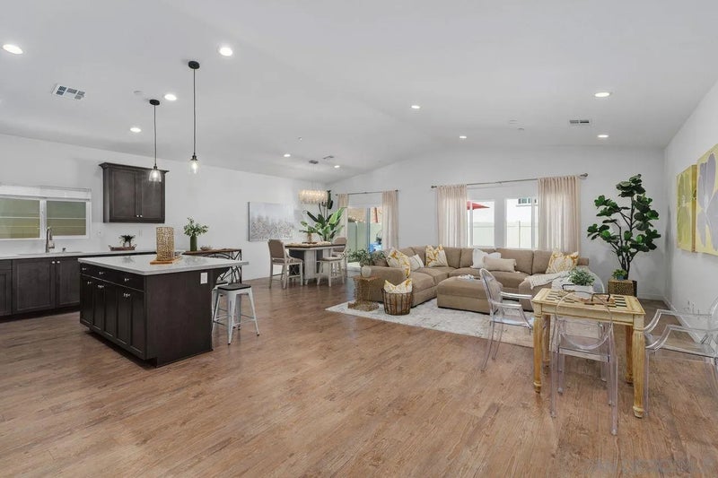 34751 Ribbon Grass Way