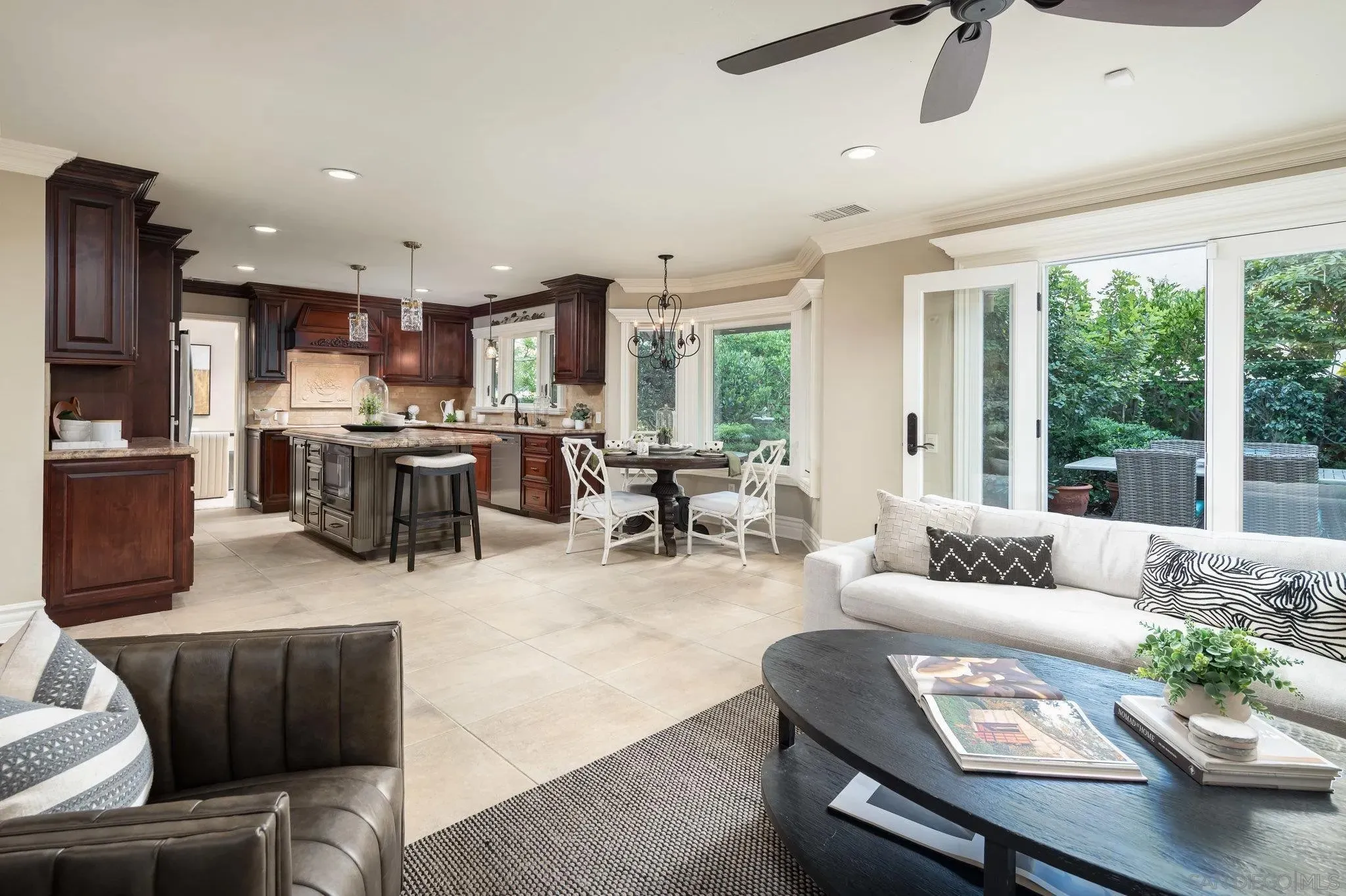 San Diego, California 92130, United States, 4 Bedrooms Bedrooms, ,4 BathroomsBathrooms,Residential,Active,198635