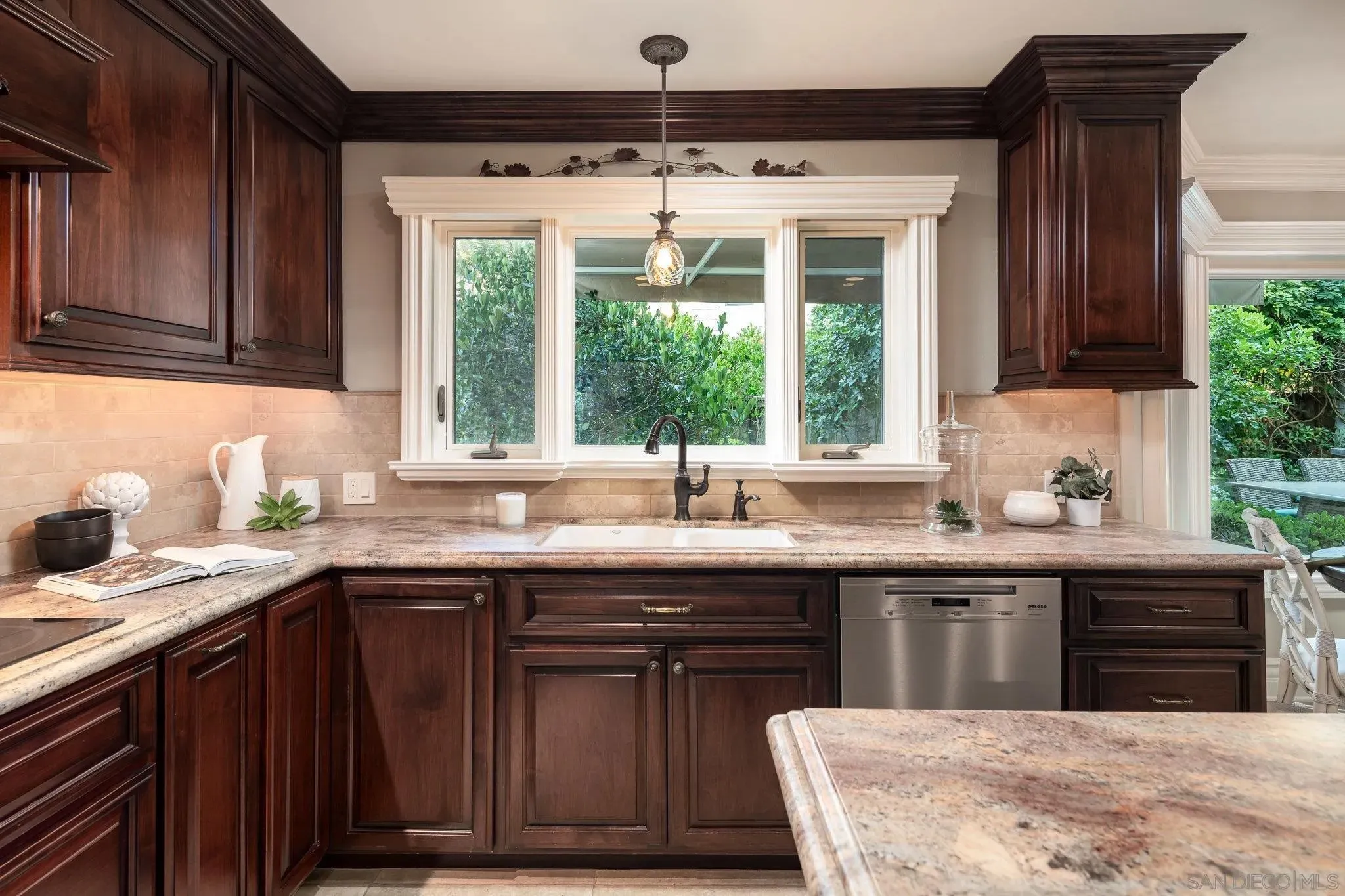 San Diego, California 92130, United States, 4 Bedrooms Bedrooms, ,4 BathroomsBathrooms,Residential,Active,198635