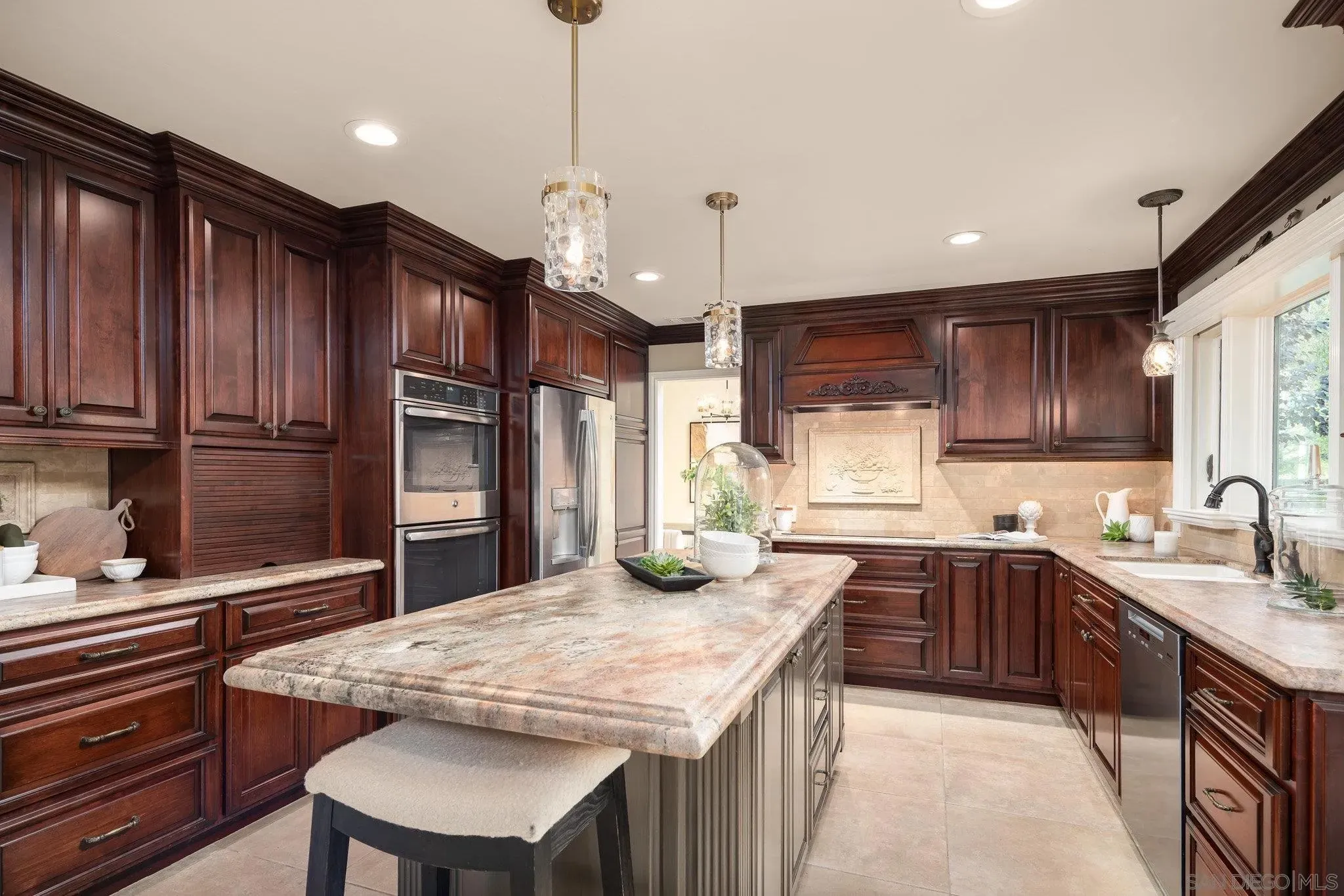 San Diego, California 92130, United States, 4 Bedrooms Bedrooms, ,4 BathroomsBathrooms,Residential,Active,198635