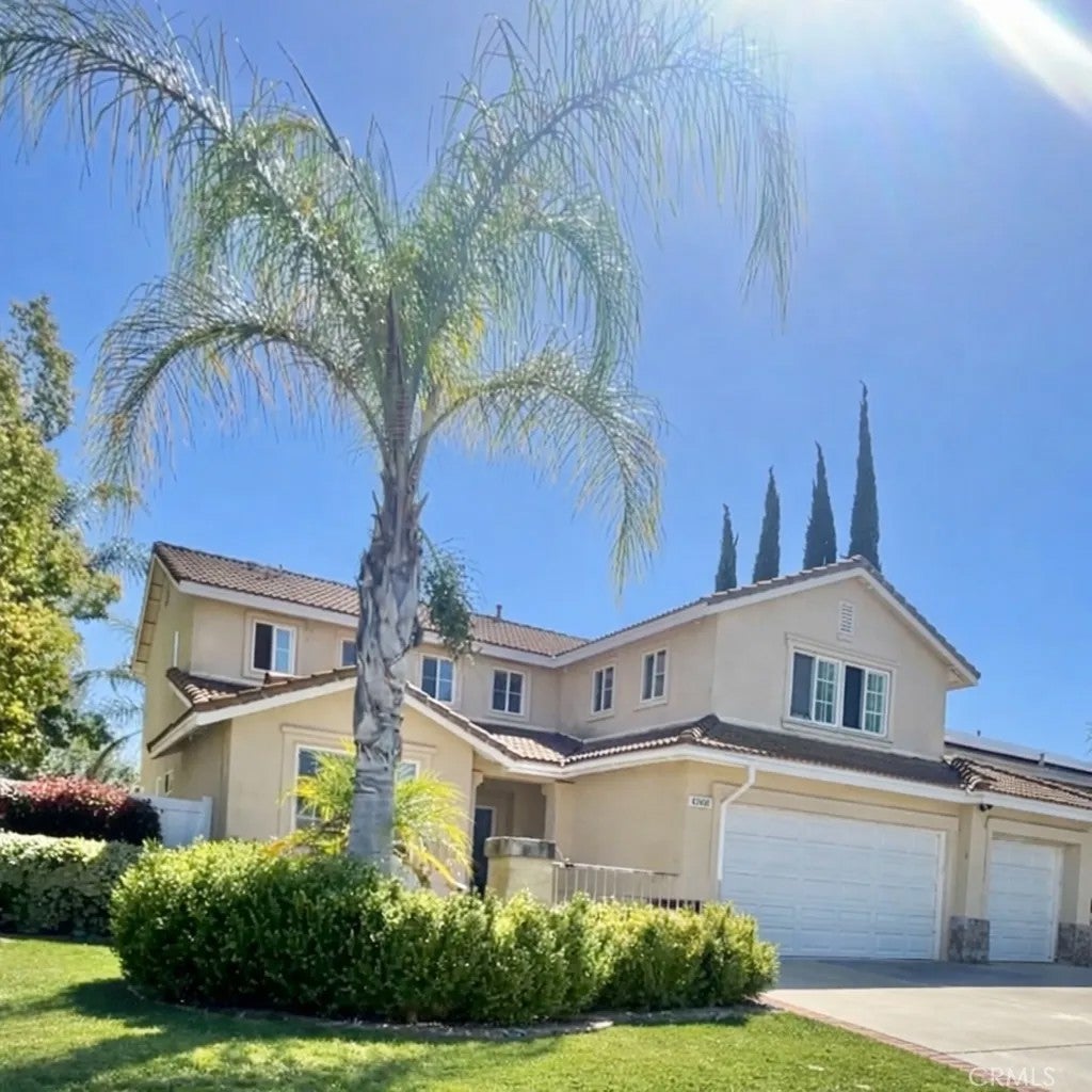 Photo of 42466 Circulo Cavinara, Murrieta, CA 92562 (MLS # SW26062009)