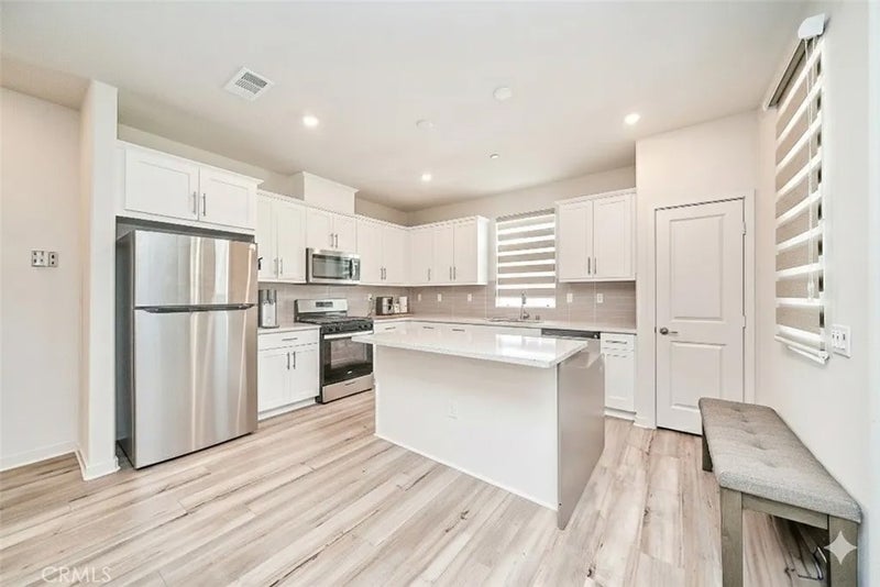 163 Dove Landing