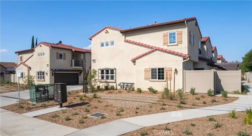 Photo of 961 E Phillips Boulevard #01, Pomona, CA 91766 (MLS # TR26047153)