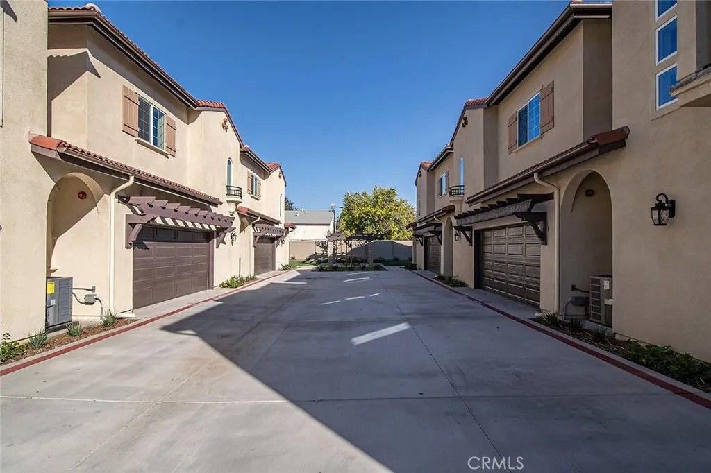 Photo of 961 E Phillips Boulevard #01, Pomona, CA 91766 (MLS # TR26047153)