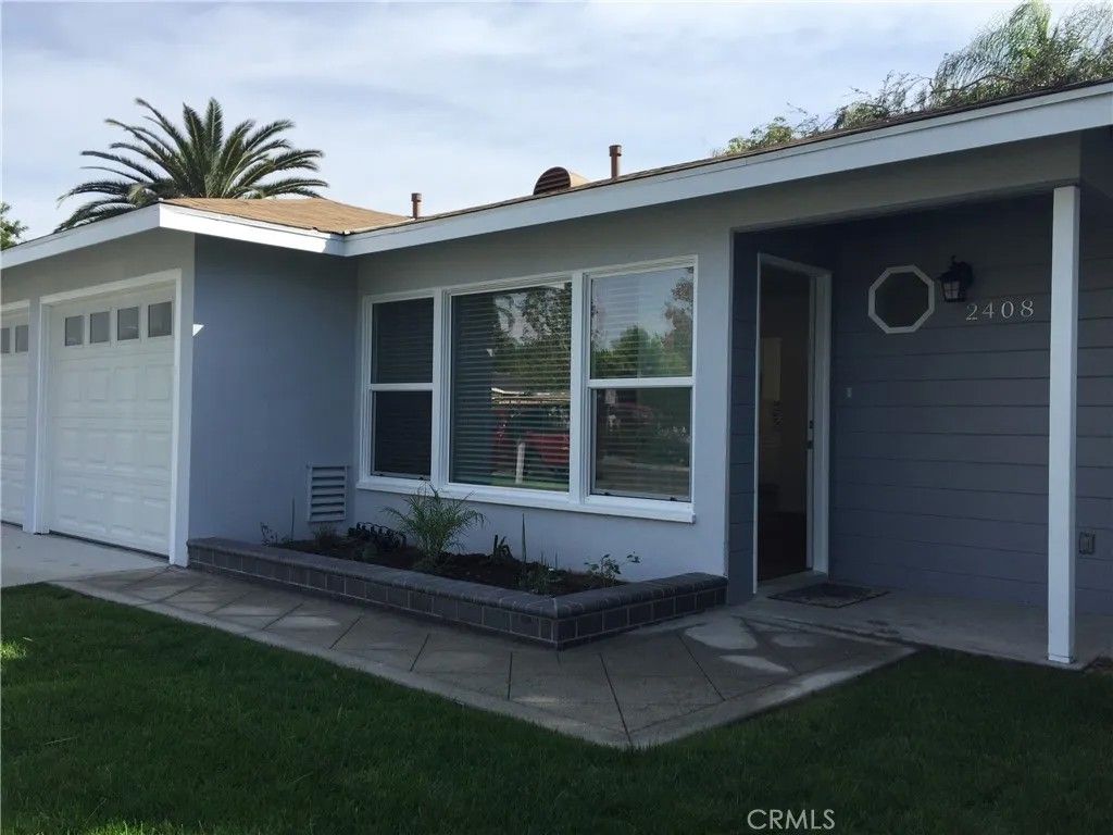 Photo of 2408 Carlton PL, Costa Mesa, CA 92627 (MLS # OC26096698)