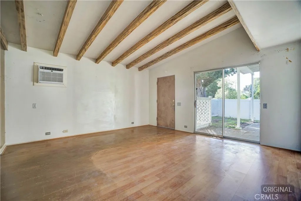 1006 N Orange