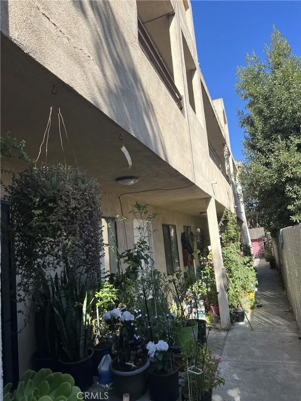 Photo of 1034 S Herbert Ave, Los Angeles, CA 90023 (MLS # AR26026771)