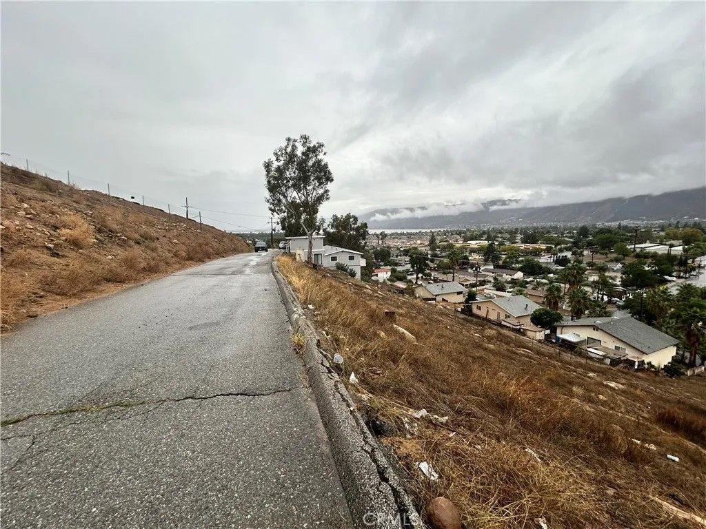 Photo of 0 Bailey, Lake Elsinore, CA 92530 (MLS # PW25262219)