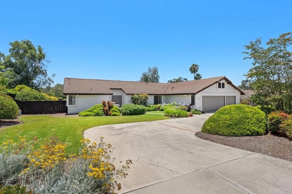 14039 Woodland Parkway
