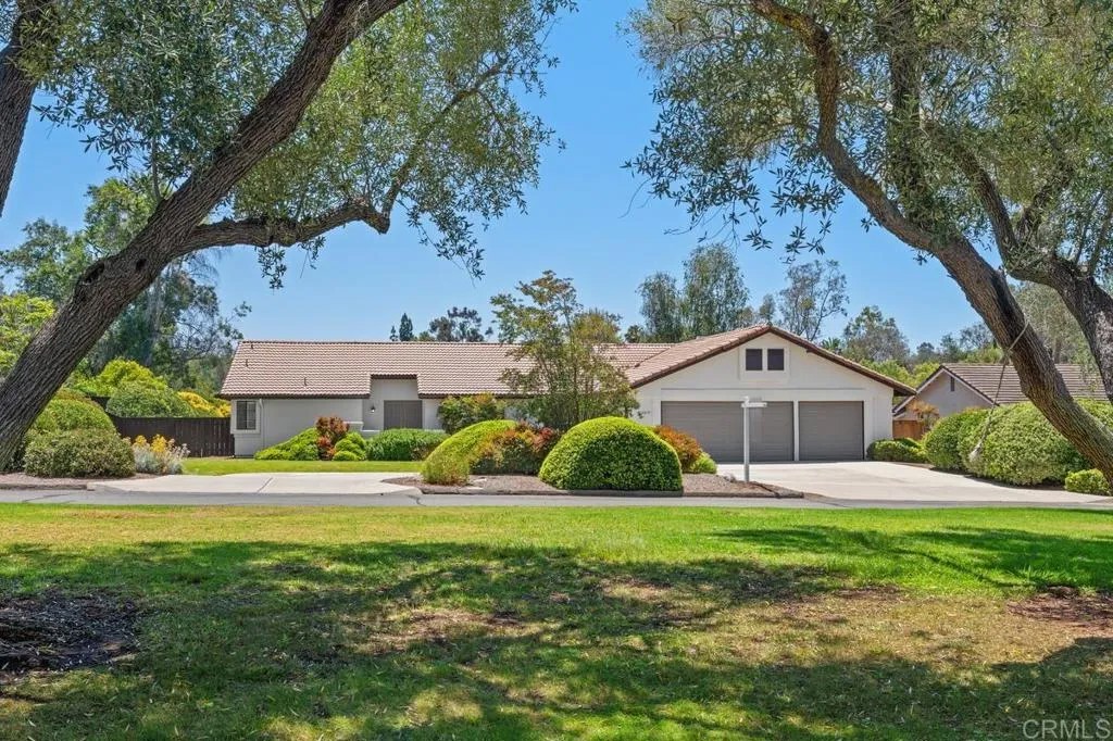 14039 Woodland Parkway
