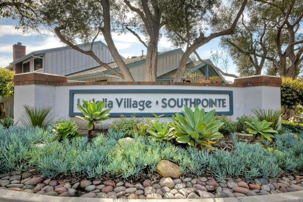 Photo of 8147 Via Mallorca, La Jolla, CA 92037 (MLS # NDP2601227)