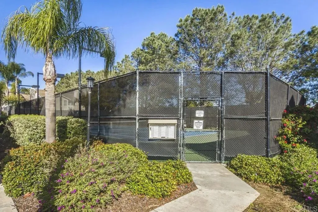 San Diego, California 92130, United States, 2 Bedrooms Bedrooms, ,2 BathroomsBathrooms,Residential,Active,241875