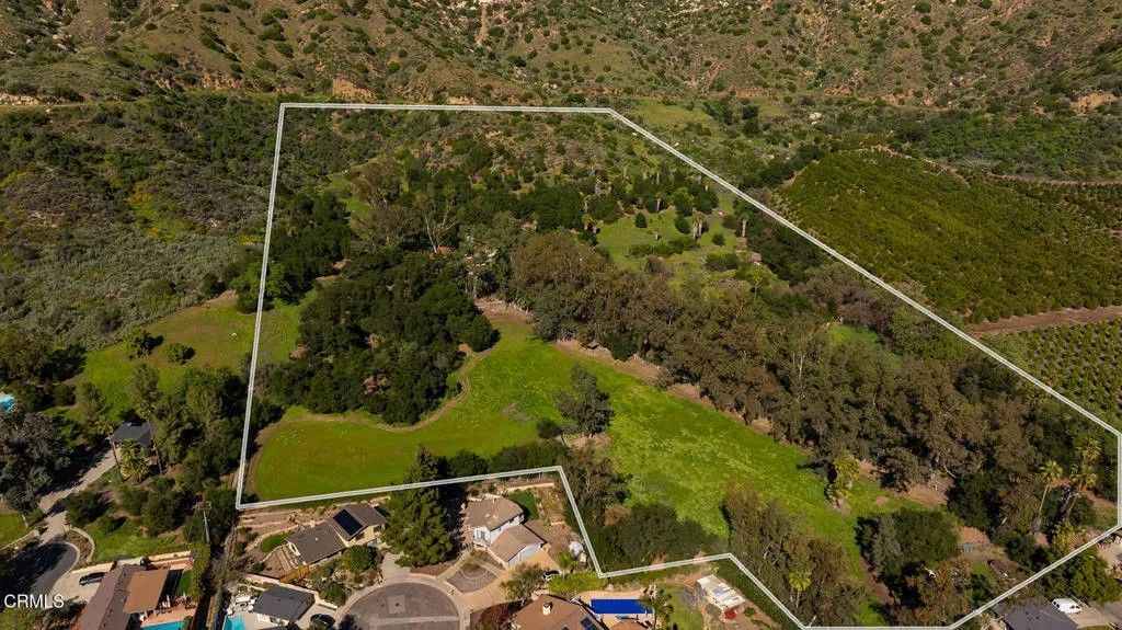 Photo of 1519 Ayers Avenue, Ojai, CA 93023 (MLS # V1-34887)