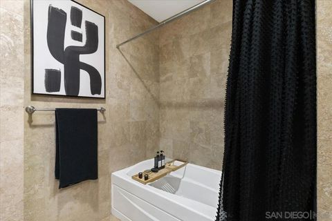 Tiny photo for 950 6Th Ave #432, San Diego, CA 92101 (MLS # 260015391)
