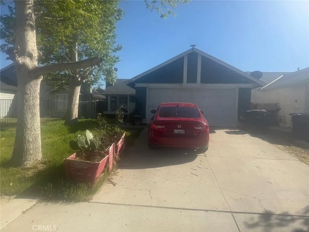 Photo of 575 Prairie Way, Perris, CA 92571 (MLS # IV26057375)