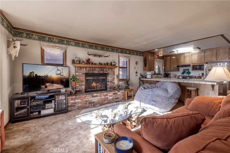 723 Summit 1