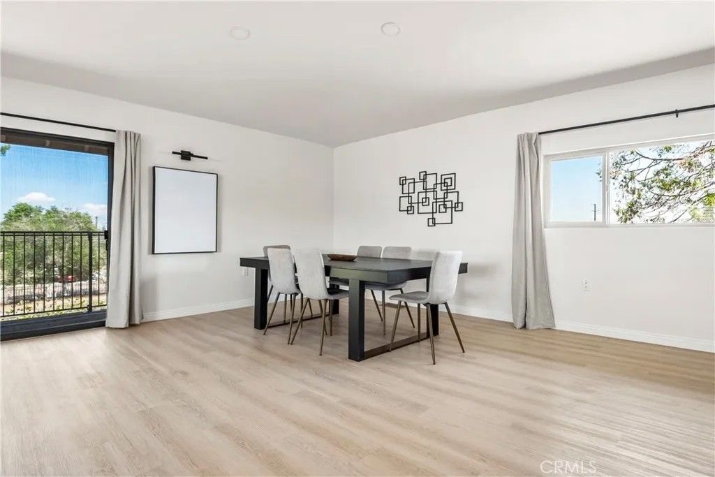 Photo of 9150 10th Avenue, Hesperia, CA 92345 (MLS # GD25266939)