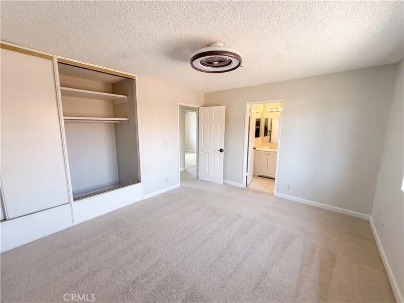 52990 Avenida Diaz