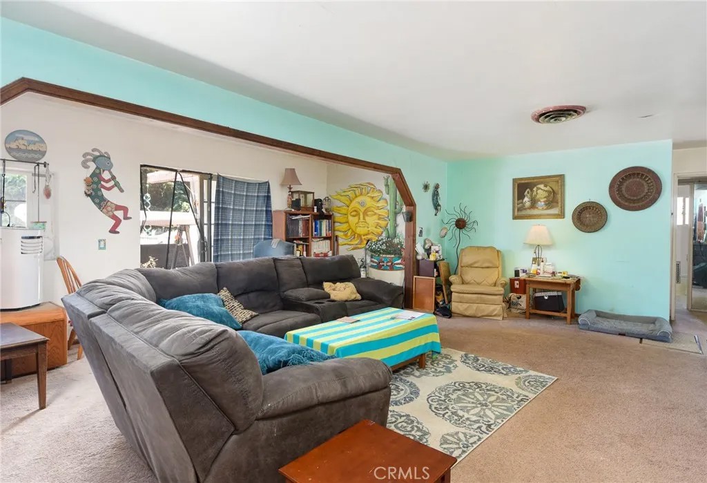 186 Santa Rita Place